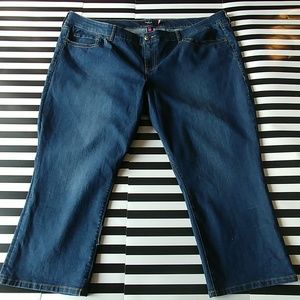 TORRID DENIM size 26